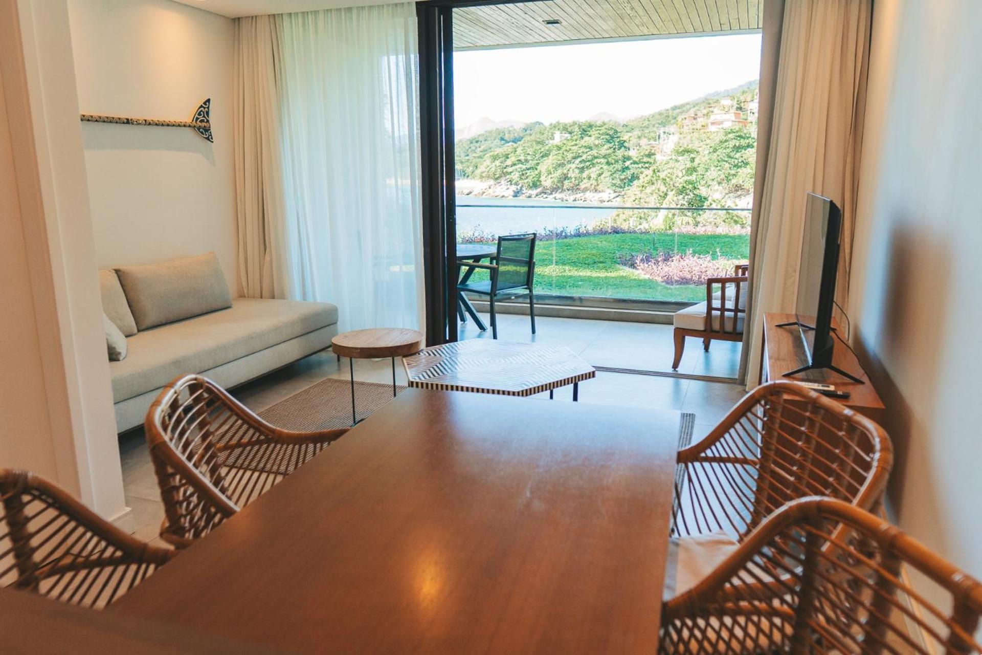 Отель Wyndham Ilhabela Casa Di Sirena Экстерьер фото